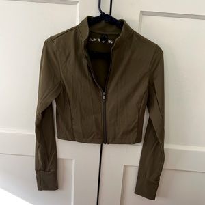 Balance Athletica Elevate Cropped Zip size L